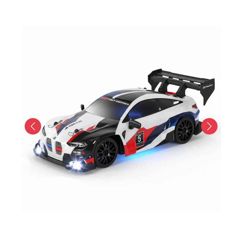 Glisse comme un pro sur tous les circuits ! La BMW GT3 Drift blanche, élégante et rapide, pour des drifts spectaculaires !